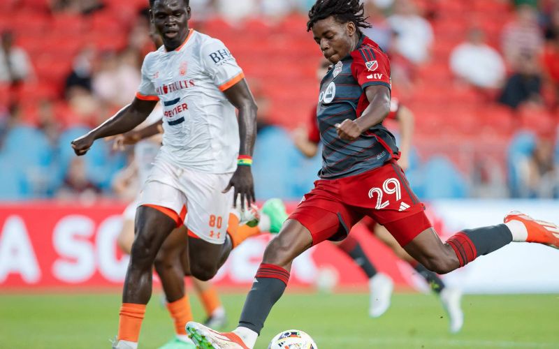 Loc da TV có sứ mệnh mang đến nền tảng xem trực tiếp bóng đá hoàn toàn miễn phí và chất lượng đến người dùng