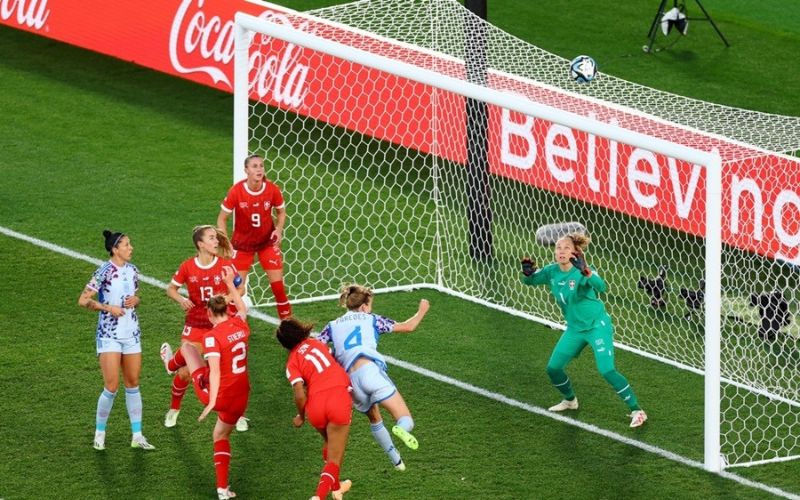 Và đừng quên, đội ngũ hỗ trợ kỹ thuật của LocdaTV luôn túc trực 24/7 để trợ giúp bạn khi cần.